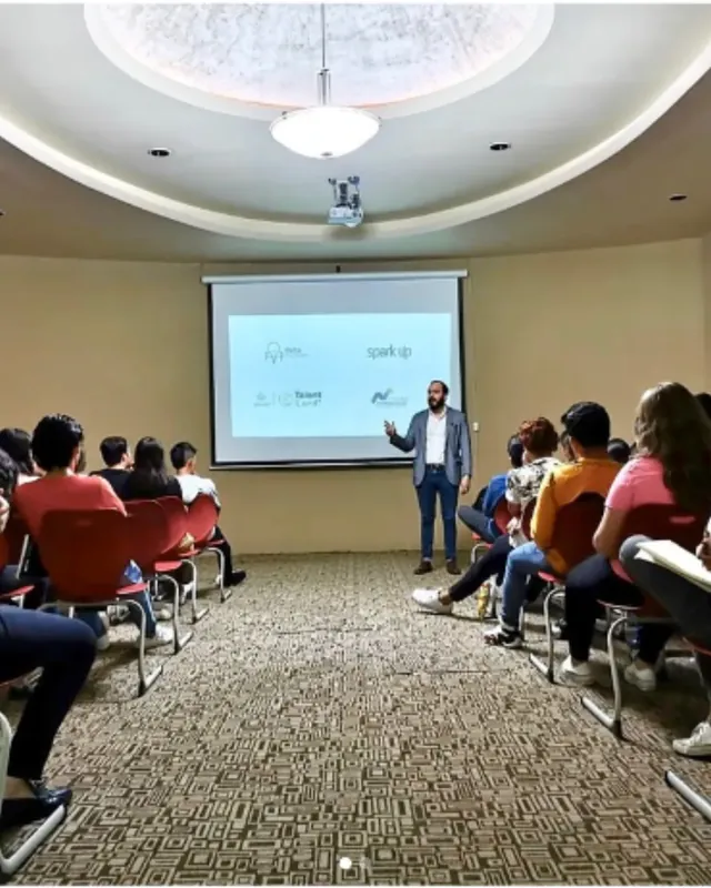 Diego Segura. Talking entrepreneurship with high-school students in Mexico.